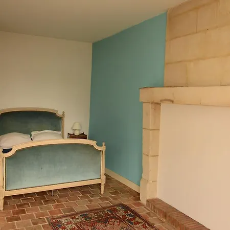 La Cour Du Bois